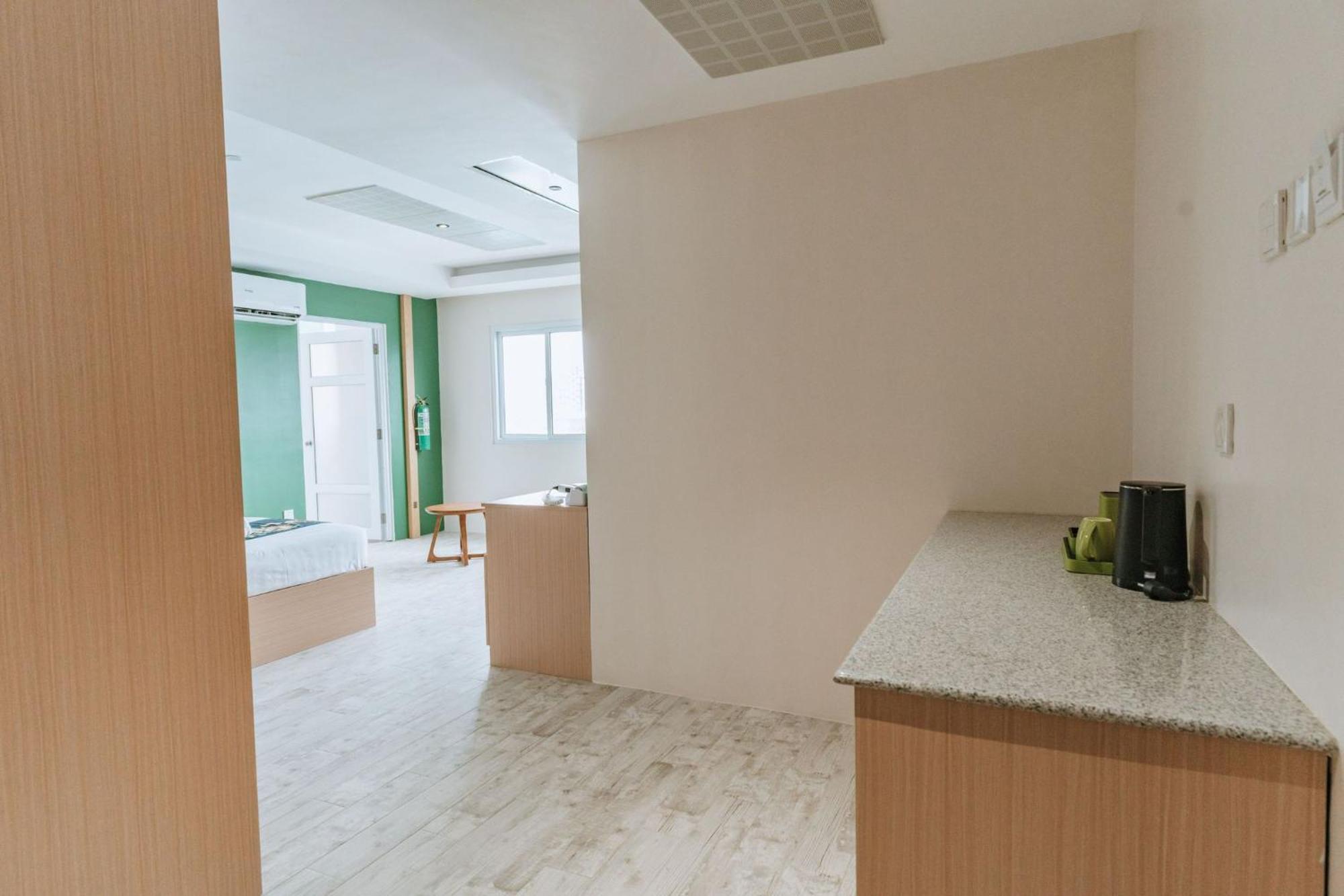Diane Residences Cebu Buitenkant foto